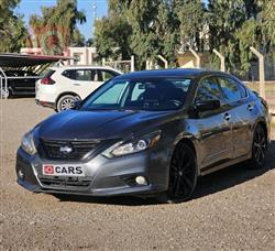 نيسان ألتيما